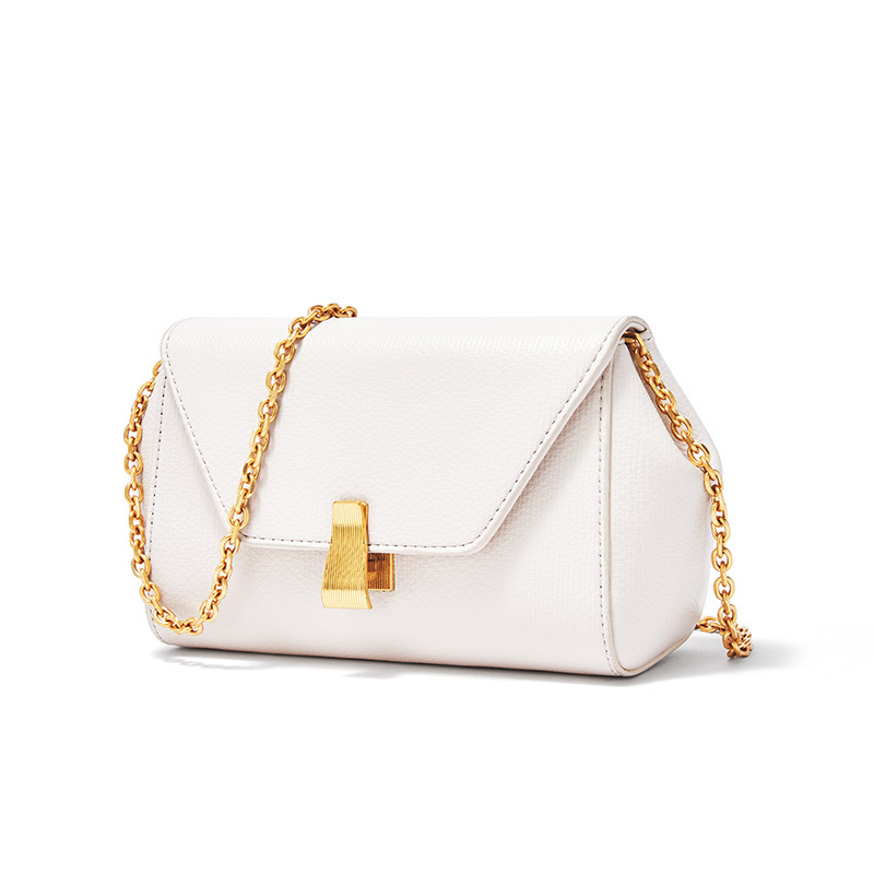 公司满冠官方注册皮具应该找怎样的皮具厂？